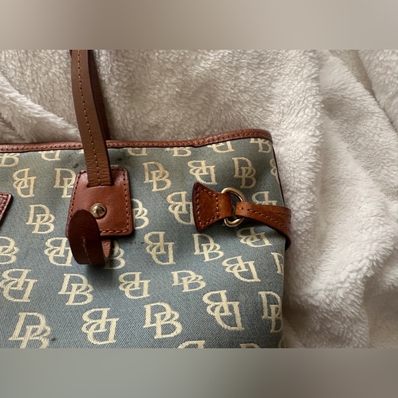DOONEY & BOURKE Blue White Canvas Leather Logo Tote $369 LARGE EVERYDAY - Picture 10 of 14